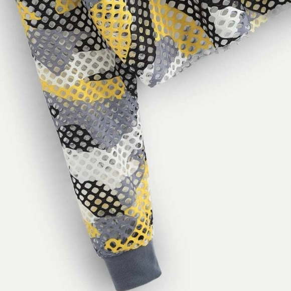 🥳LAST ONE(LARGE)🥳BUY 1 GET 1 FREE MESH CROP TOP - Picture 5 of 5